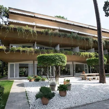 Augustus & Hotel 5*