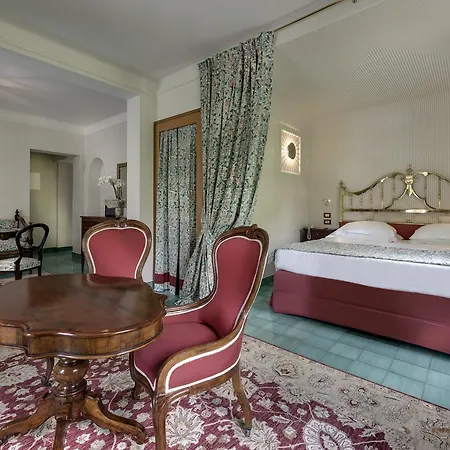 Hotel Augustus &