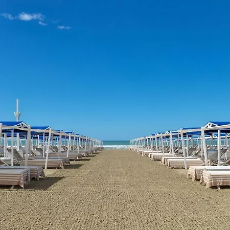 Hotel Augustus & 5*