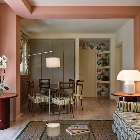 Augustus & Hotel 5*