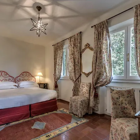 Augustus Hotel&resort Hotel